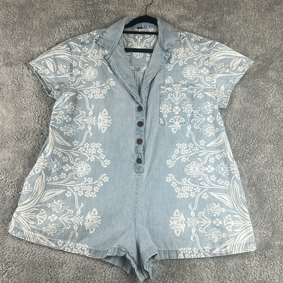 FREE PEOPLE  Short Sleeve Button-Up One Piece Denim Romper, Women’s Size XS - Picture 14 of 15